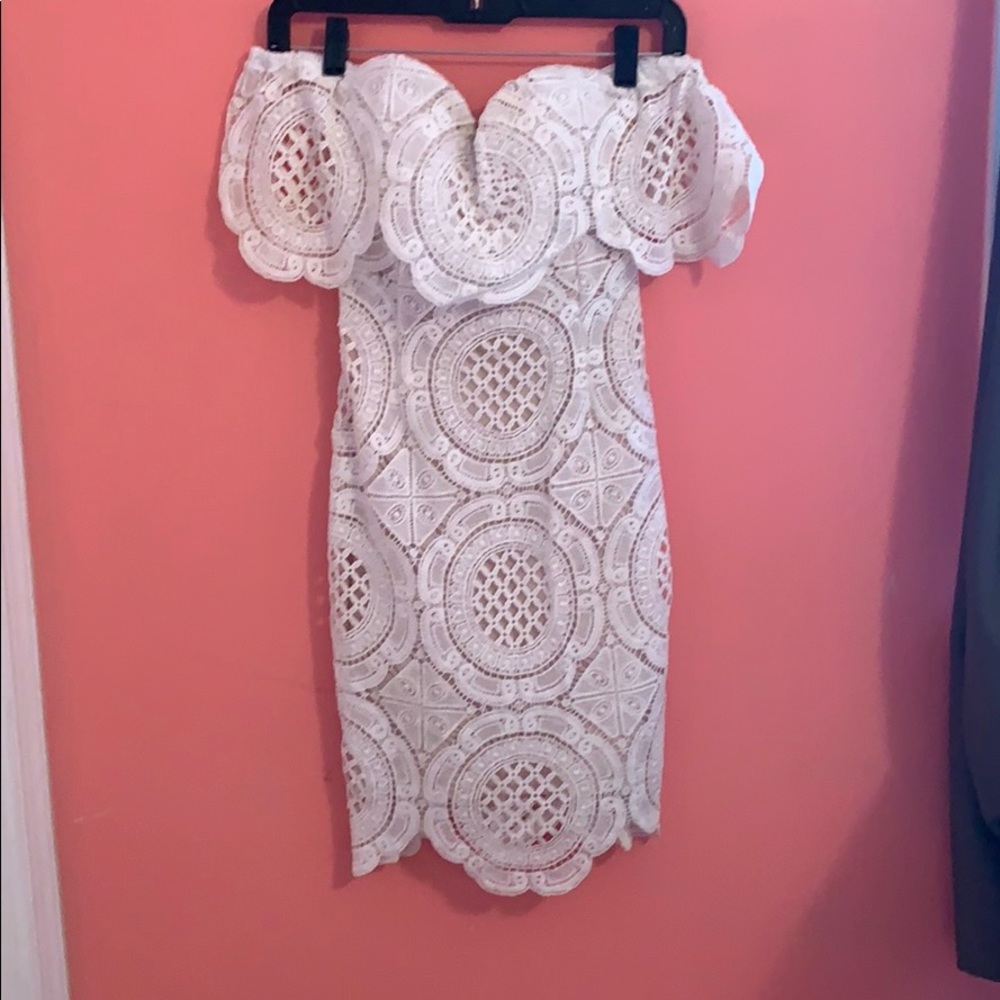 Lulus Lace dress
